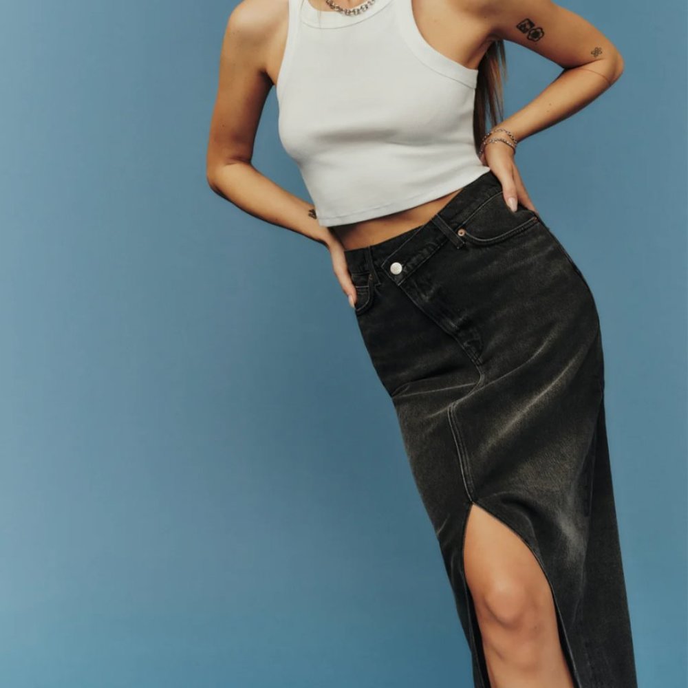 Reformation - Nila Long Denim Skirt NWOT Size 25